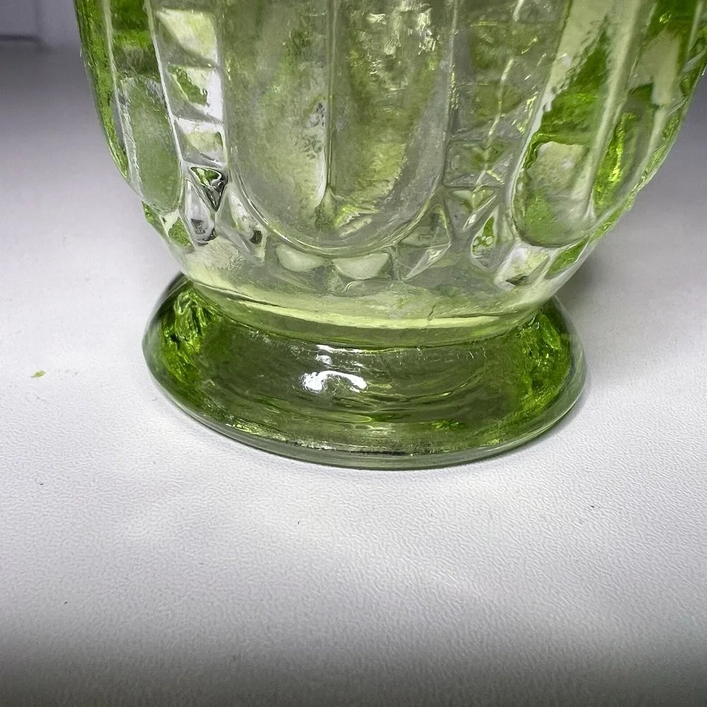 Vtg Green‎ Glass Antique Celery Vase Spooner Toothpick Votive Candle Holder